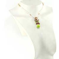 Ethnische Halskette aus handgeschnitztem Holz mit Naturperlen