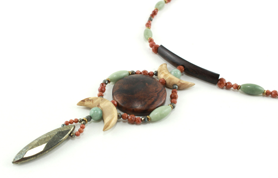 collar gargantilla étnico de madera y perlas