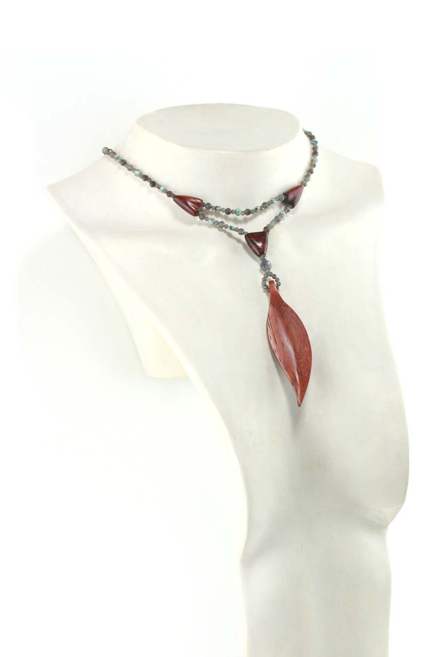 Collana di padouk e labradorite