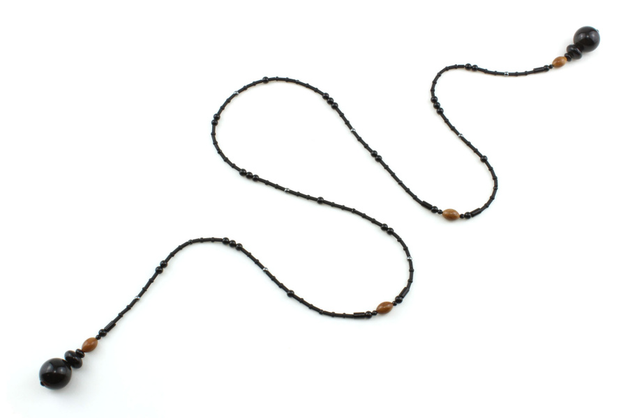 Collier lariat Rituel en perles d'Obsidienne