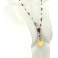 Collier lavallière en perles et bois sculpté - Bijou unique fait main