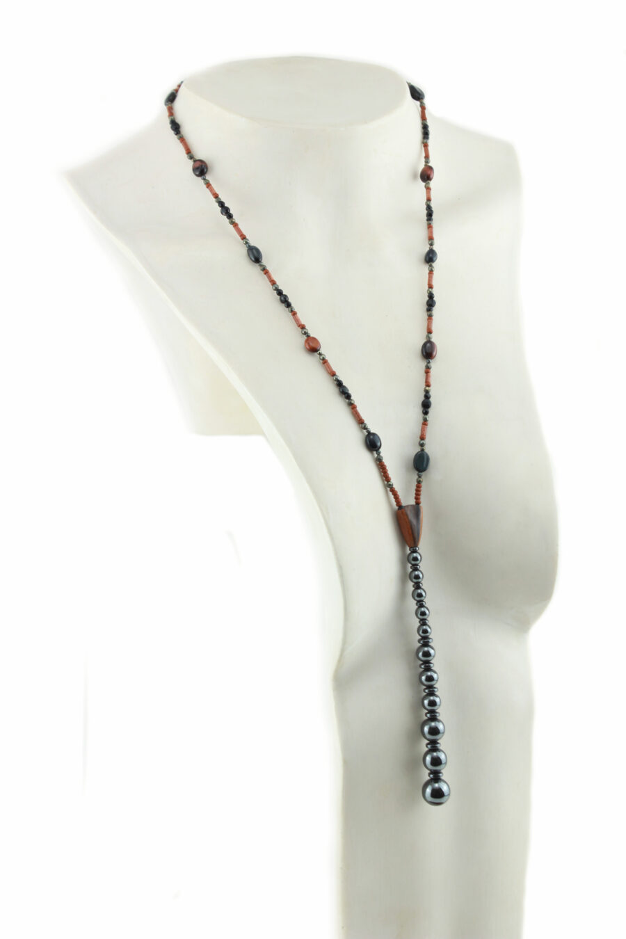 Collier lavallière ethnique en Bois exotique en perles d'Hématite