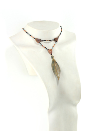 Collier princesse magnétique en bois exotique