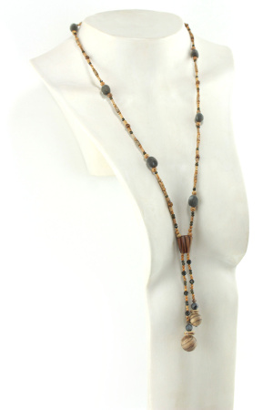 Lavallière Violette à Zanzibar