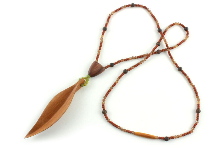 Sautoir en Bois exotique & perles naturelles - Bijou unique fait main