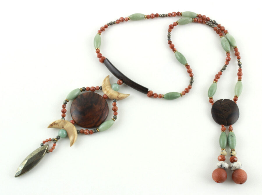 Collier choker ethnique en bois & perles - Bijou unique fait main