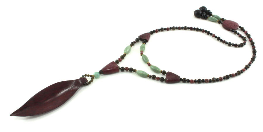 Collier princesse glamour en bois exotique - Bijou unique fait main