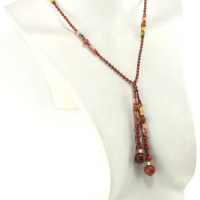 Lariat Tribal en Jaspe Rouge et Bois de Santal – Bijou Terre & Feu