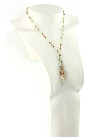 Collier lumineux en perles et cristal – Un éclat raffiné