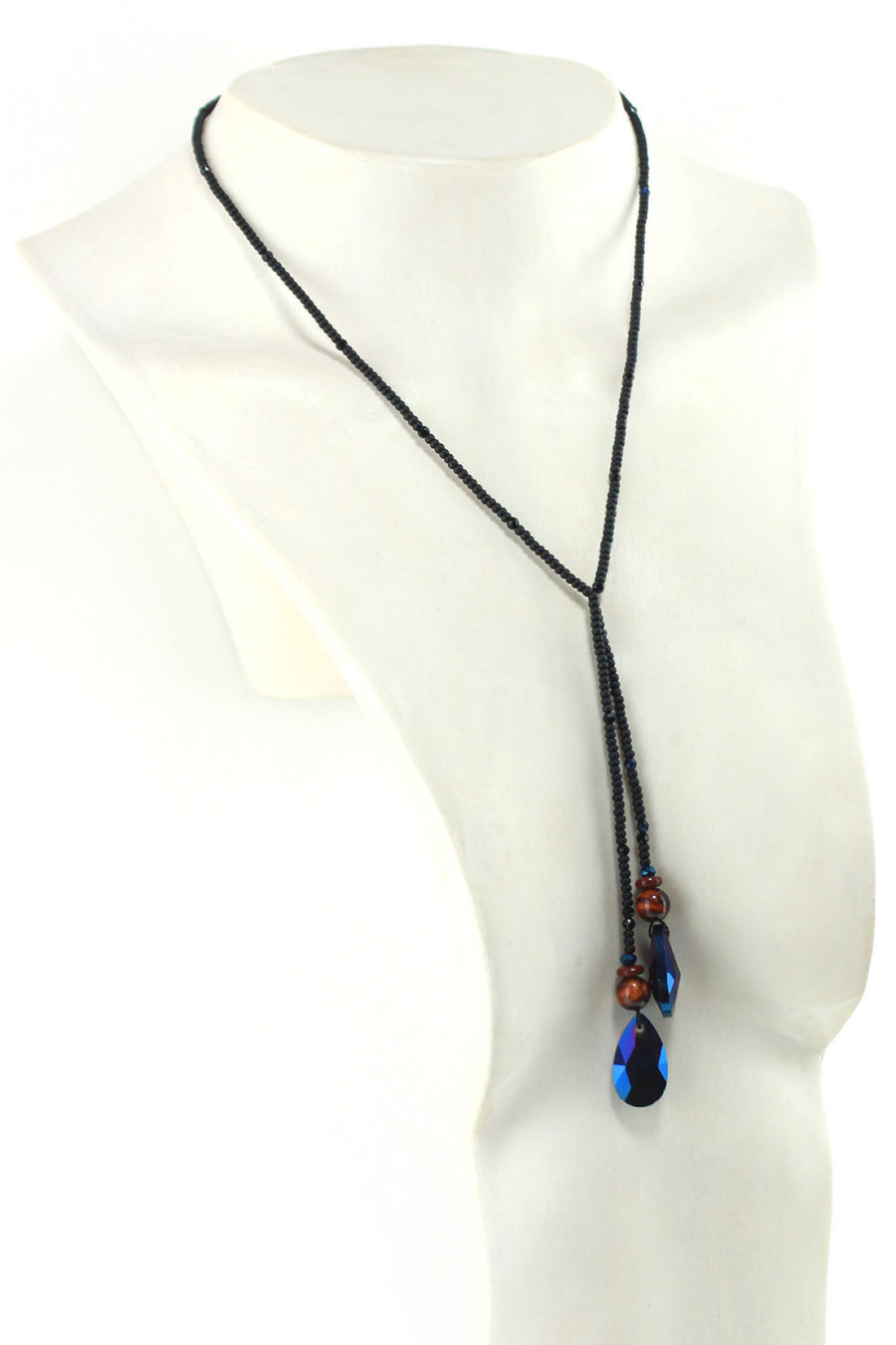 Lasso Dark Magnétique en Perles naturelles