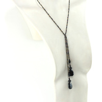 Collier lasso noir et métal en Onyx - Entre Mystère & Raffinement