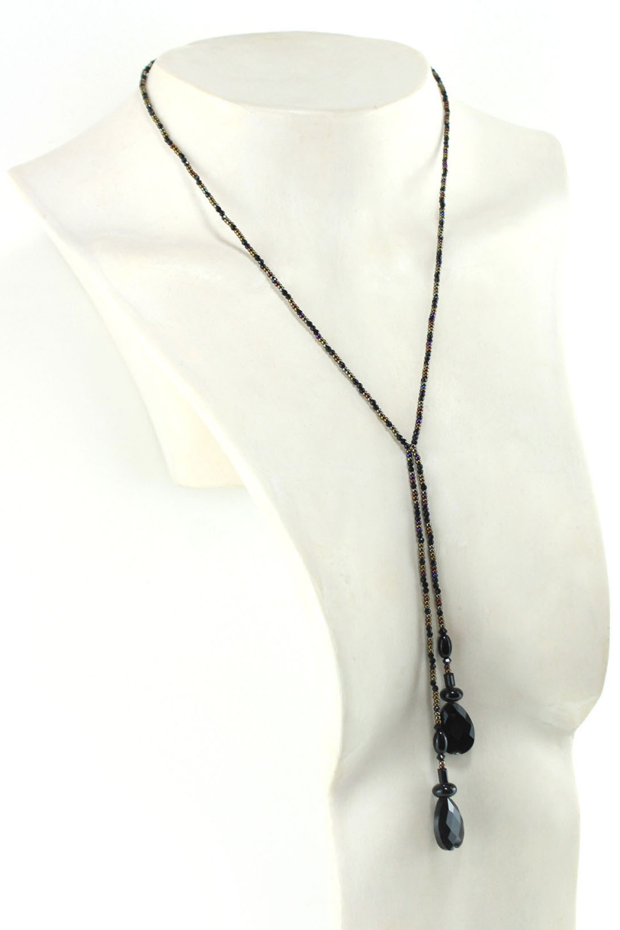 Collier lasso noir et métal en Onyx - Entre Mystère & Raffinement